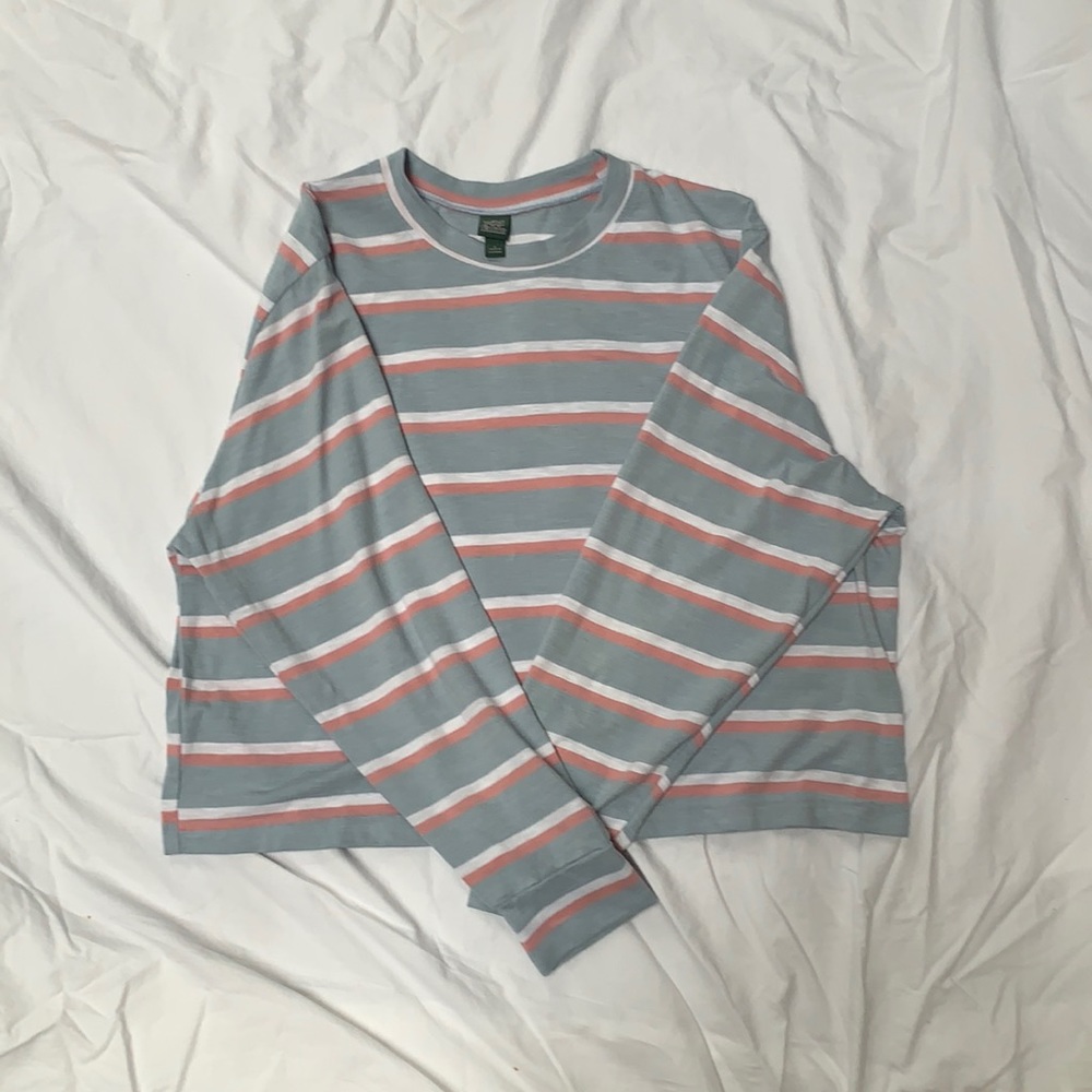 large longsleeve cropped shirt
